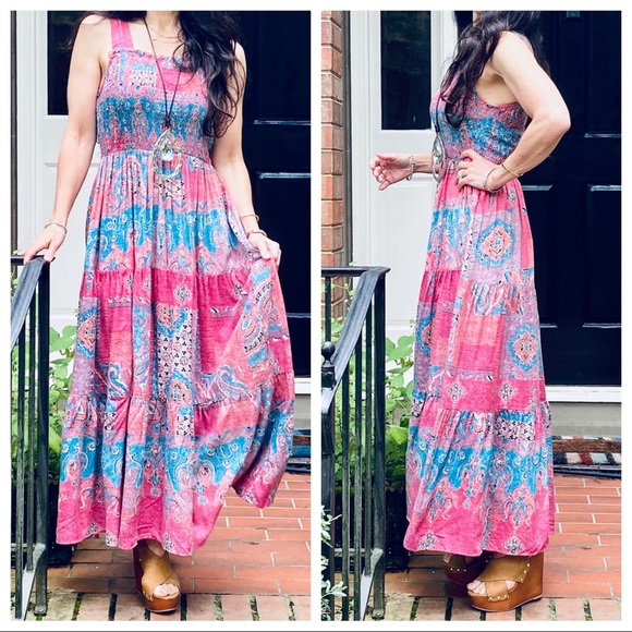 BOHO CHIC GORGEOUS PRINT MAXI DRESS - Picture 2 of 11